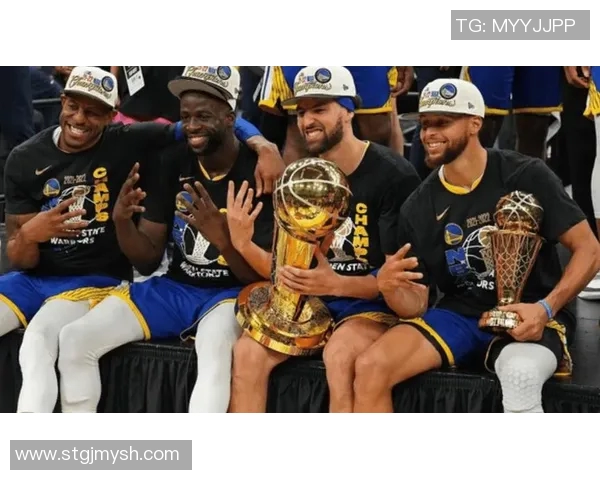 2016年NBA总冠军颁奖典礼骑士队荣耀时刻与勇士队的遗憾回忆